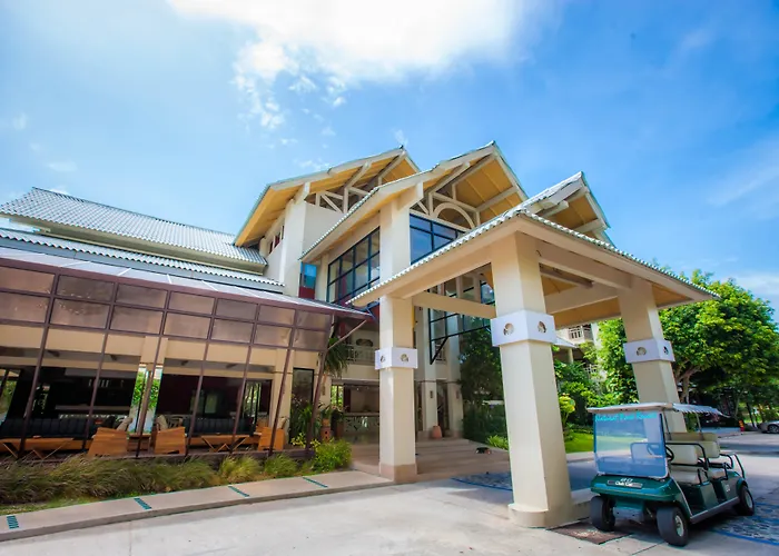 Natural Park Resort Pattaya